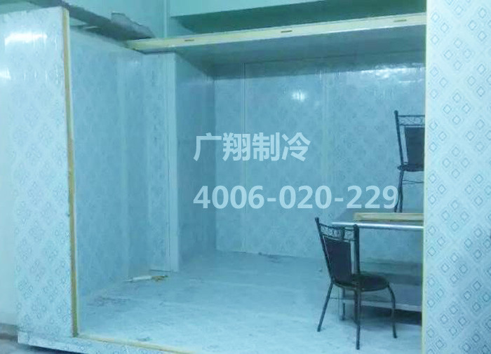 1466749436159906