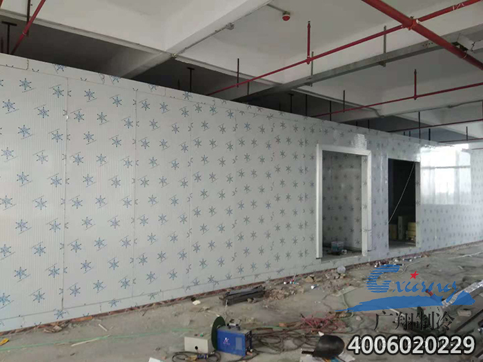 1556939073140231